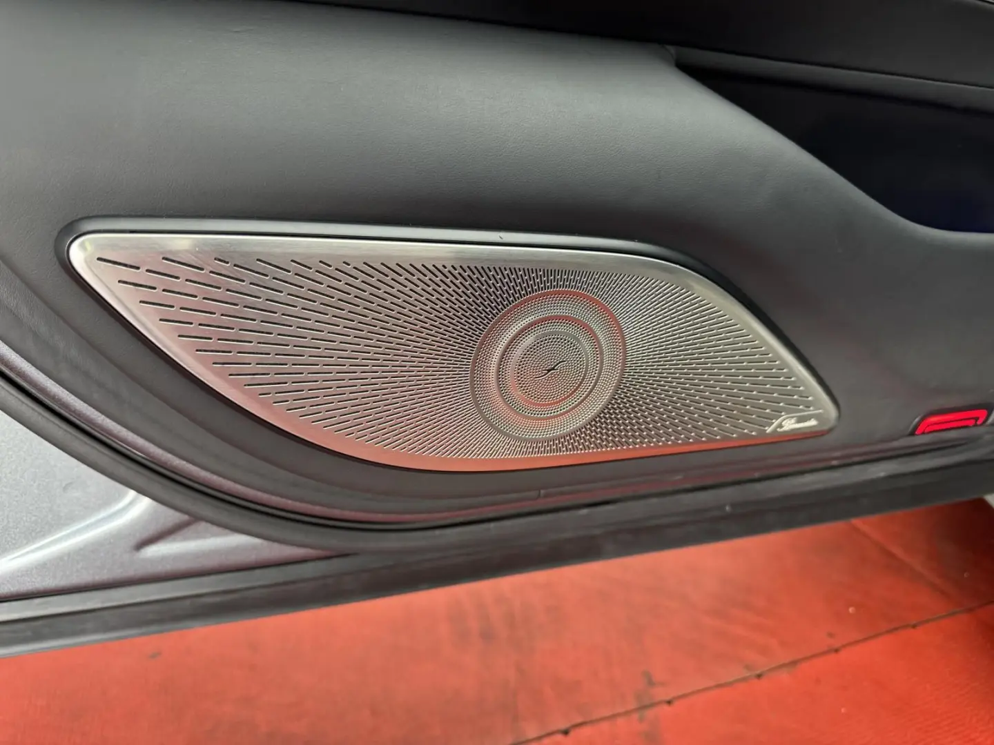 S 580 e L AMG Distronic Kamera HUD Burmester Pan