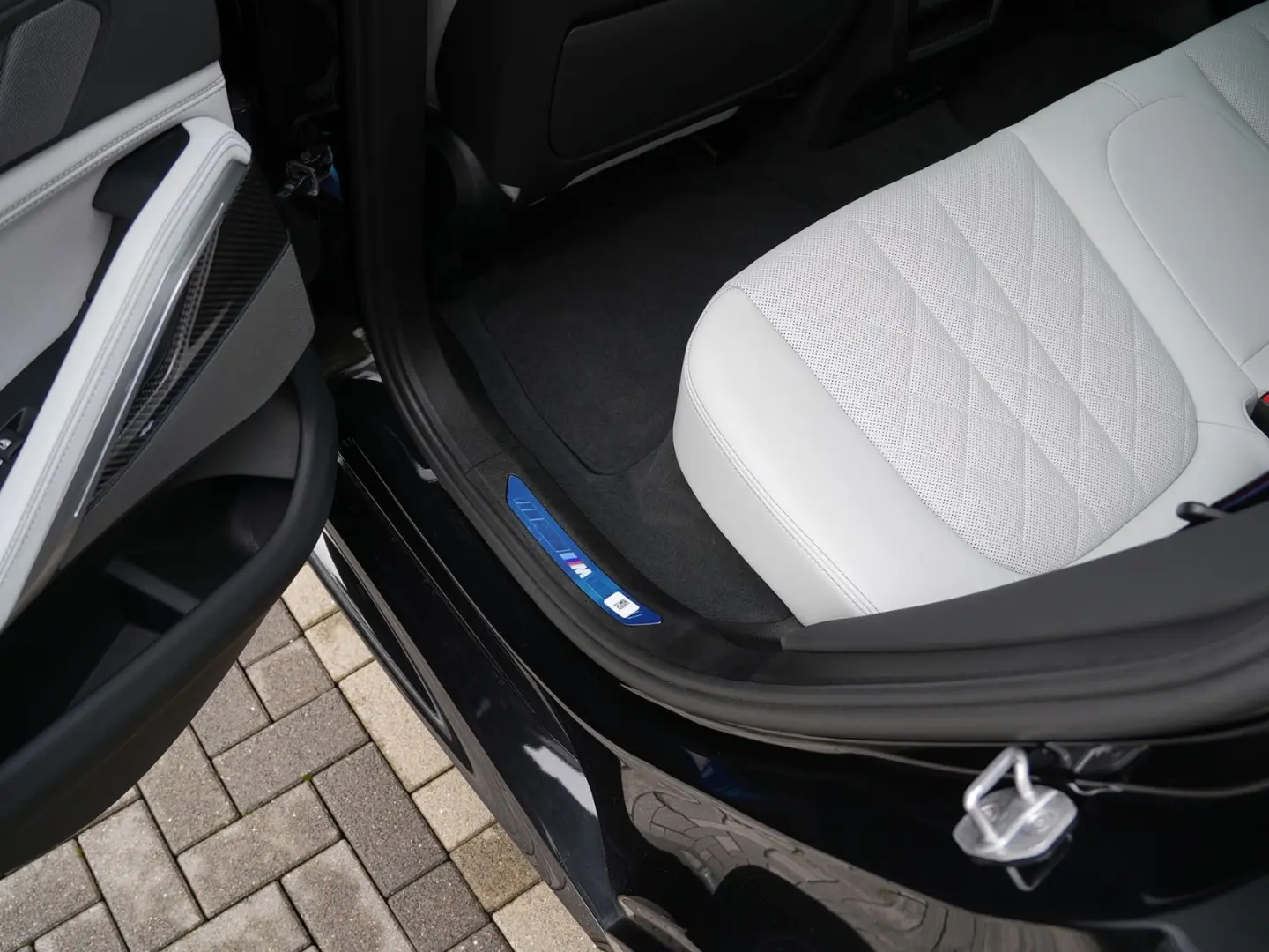 X6 xDrive30d M SPORT PRO-LUFTF.-PANO-SILVERSTONE