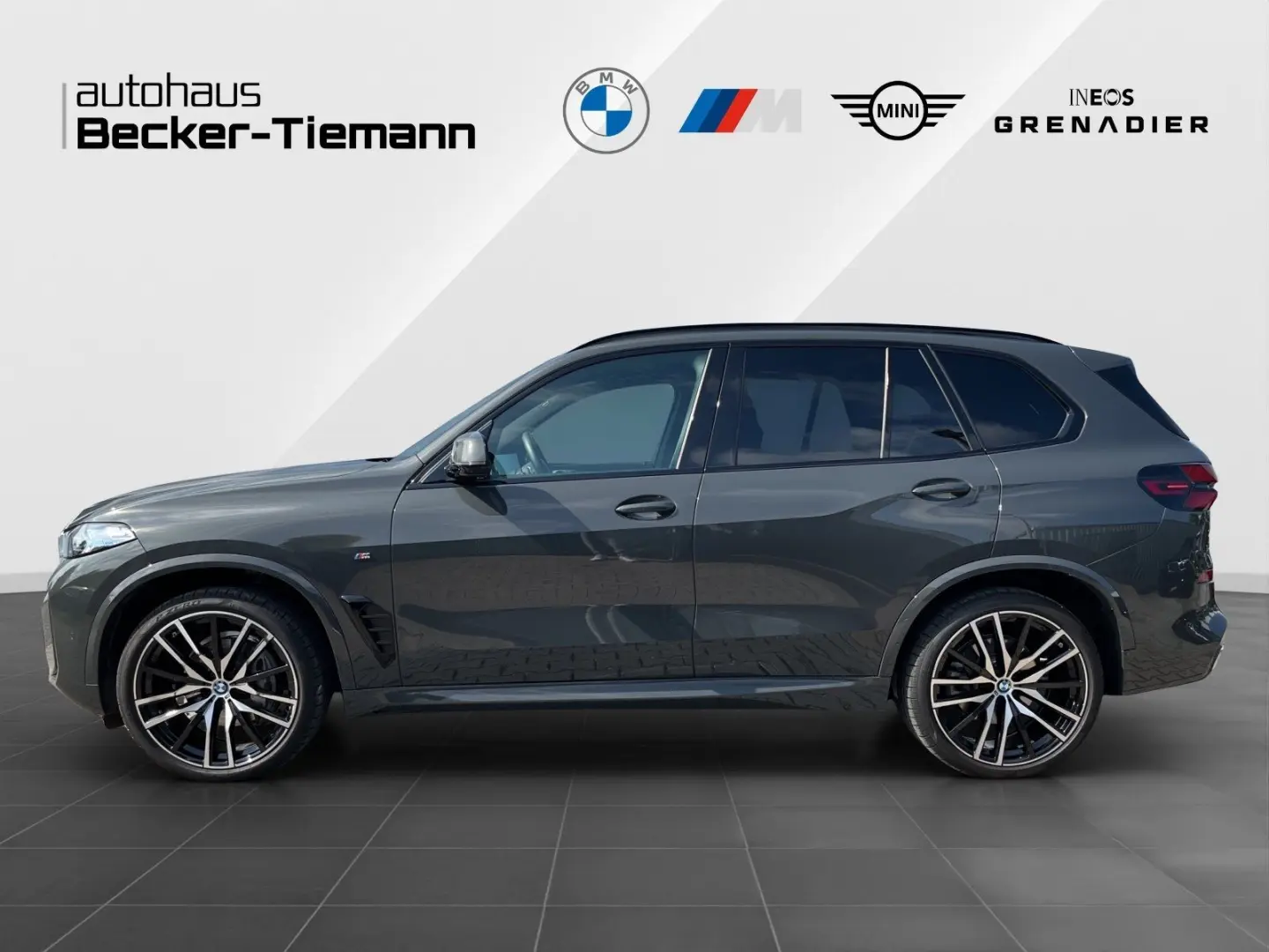 X5 xDrive30d M-Sport NP 112.200 - AHK Pano HUD D