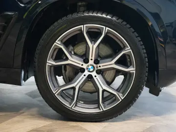 X5 30d xDRIVE TOW 360 H K NIGHT LED 65.702€NETTO