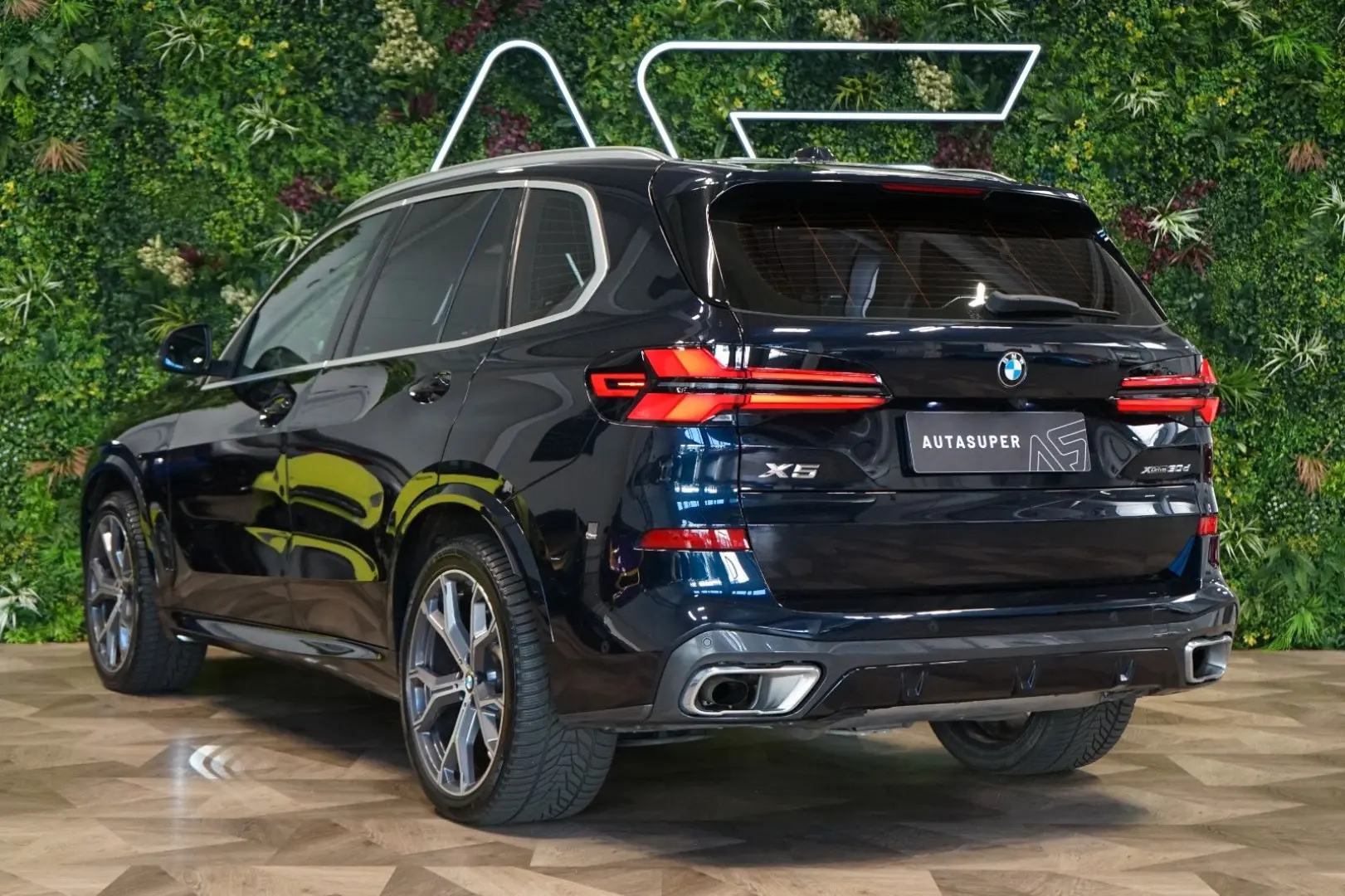 X5 30d xDRIVE TOW 360 H K NIGHT LED 65.702€NETTO