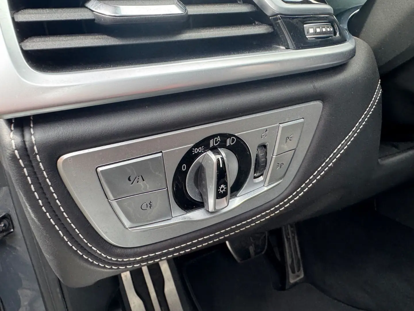 740 L d xDrive M Sport Individual Executive Fond
