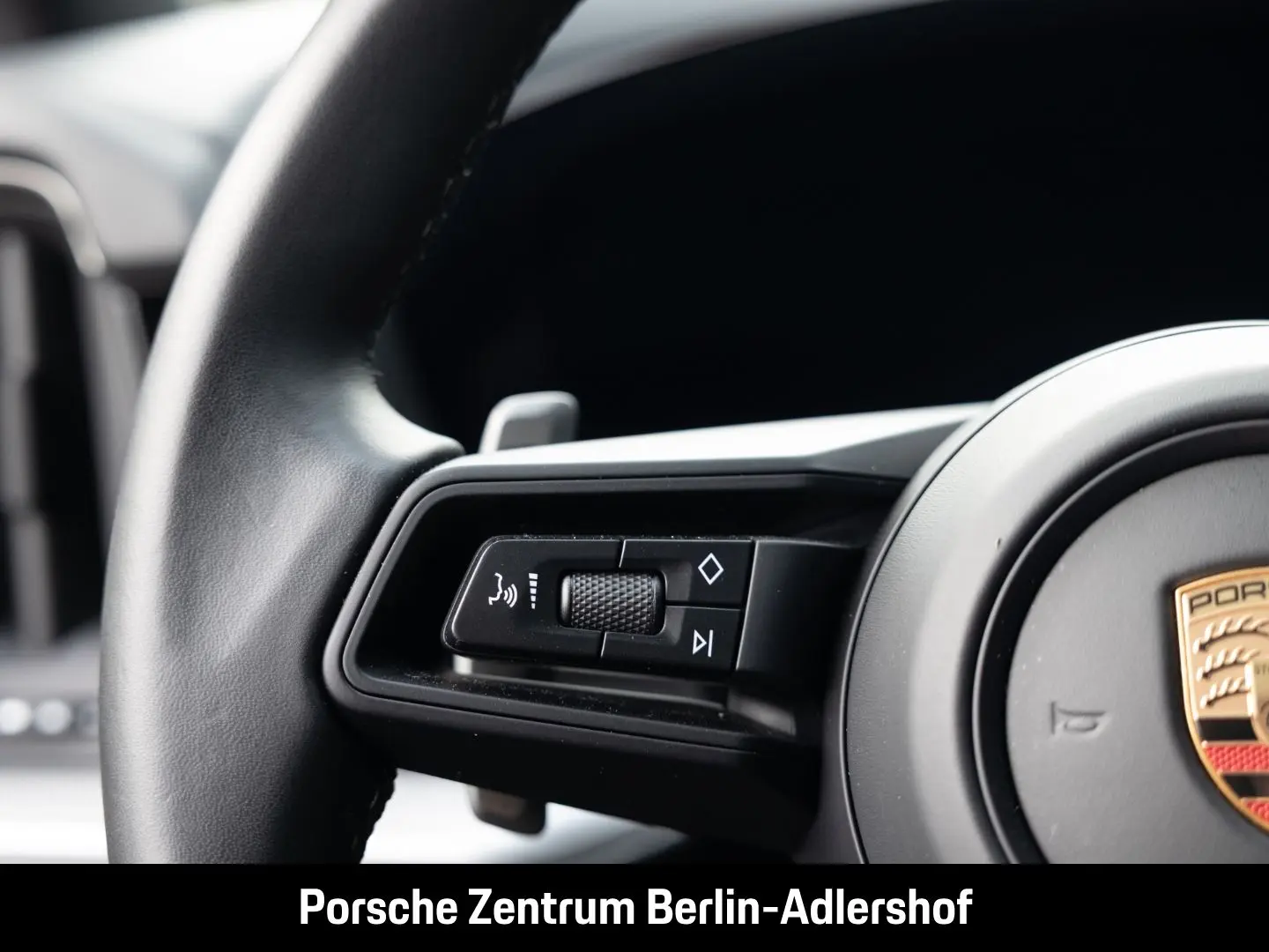 Cayenne InnoDrive Abstandstempomat LED-Matrix