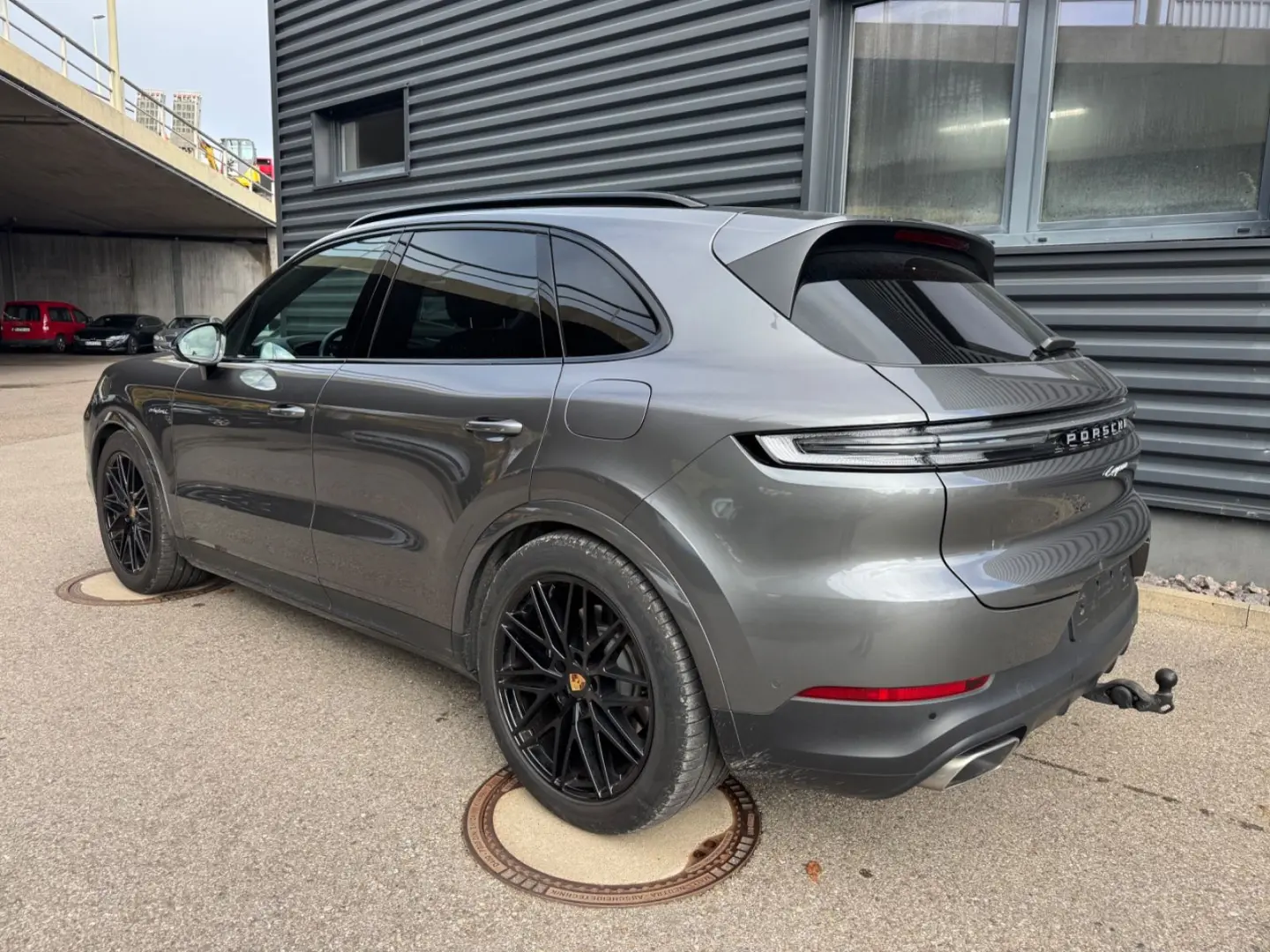 Cayenne E-Hybrid Pano Massage Luft INNO AHK BOSE