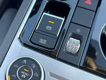 Volkswagen Touareg 3.0 V6 TDI 4Motion DPF