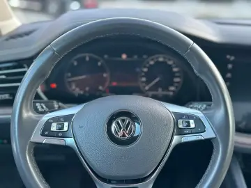Volkswagen Touareg 3.0 V6 TDI 4Motion DPF