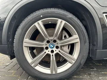 X5 xDrive45e xLine B&W I Softclose