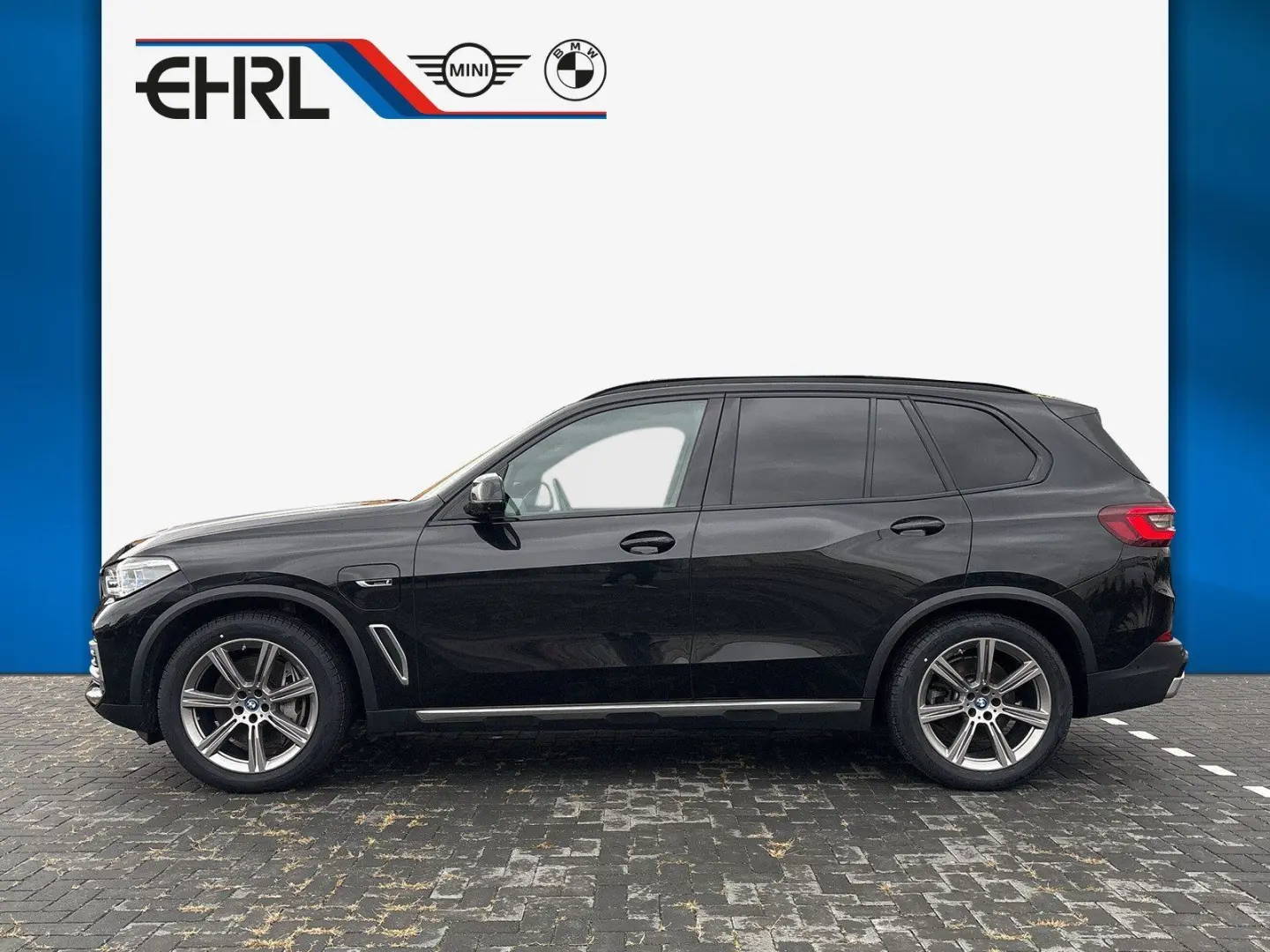 X5 xDrive45e xLine B&W I Softclose