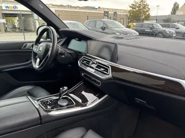 X5 xDrive45e xLine B&W I Softclose