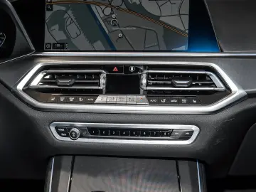 X5 xDrive45e Leas. ab 700€ ohne Anz. 10.000km pa