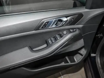 X5 xDrive45e Leas. ab 700€ ohne Anz. 10.000km pa