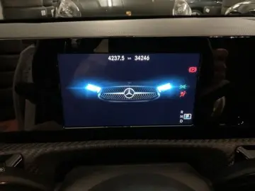 A 200 Navi Parkassistent MBUX