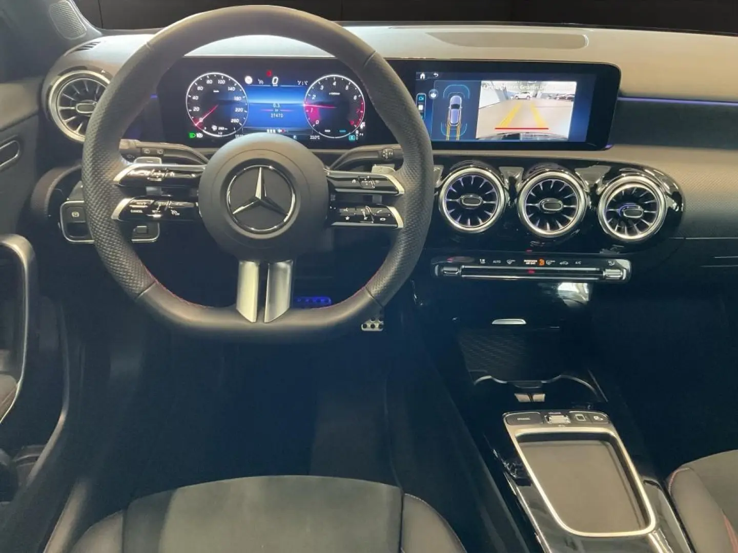 A 180 AMG SPURASSIST PARKASSIST KAMERA KEYLESS