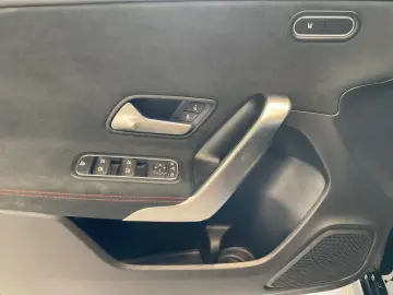 A 180 AMG SPURASSIST PARKASSIST KAMERA KEYLESS