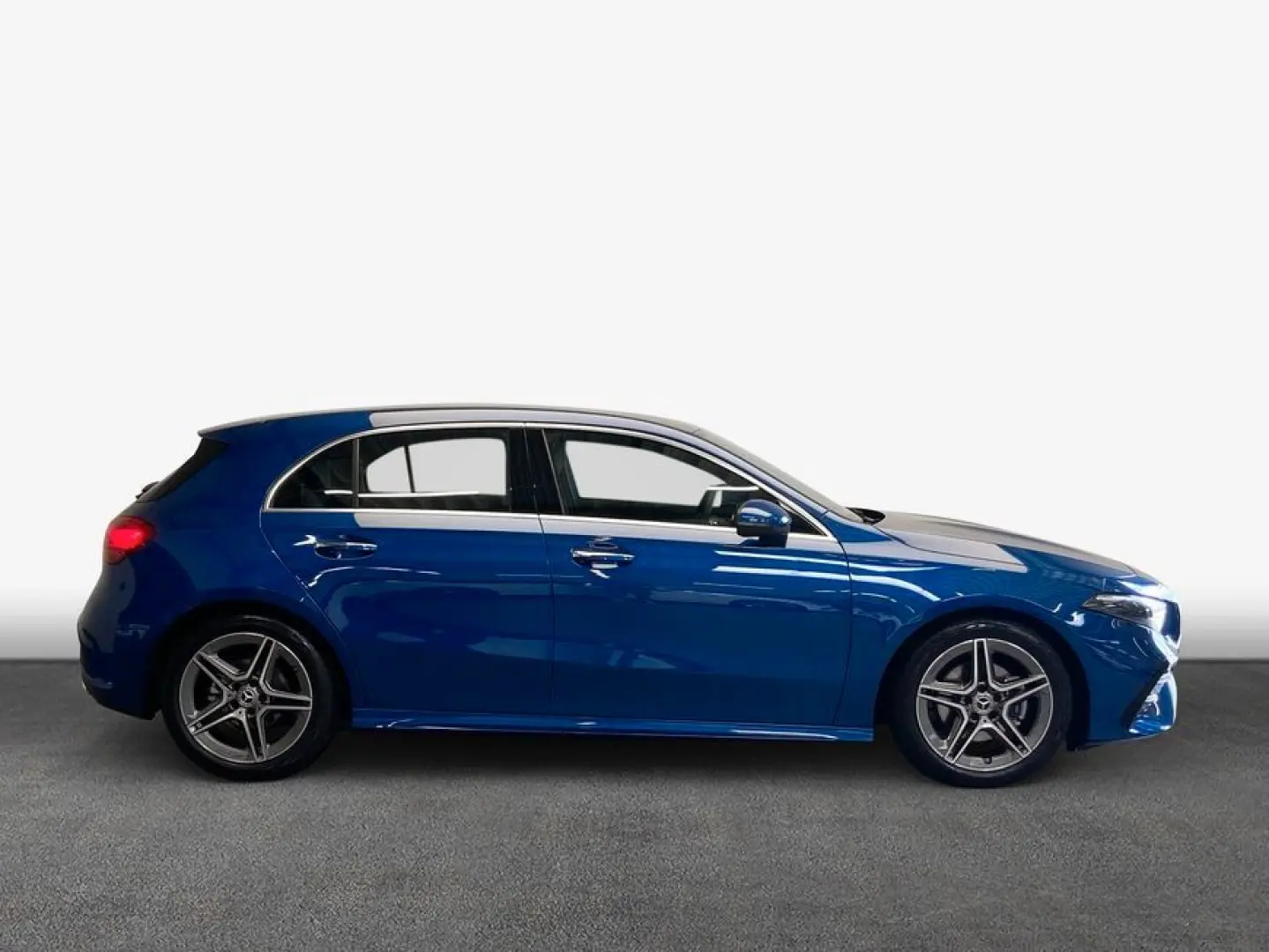 A 180  AMG Advanced AHK WinterPaket