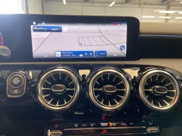 A 180  AMG Advanced AHK WinterPaket