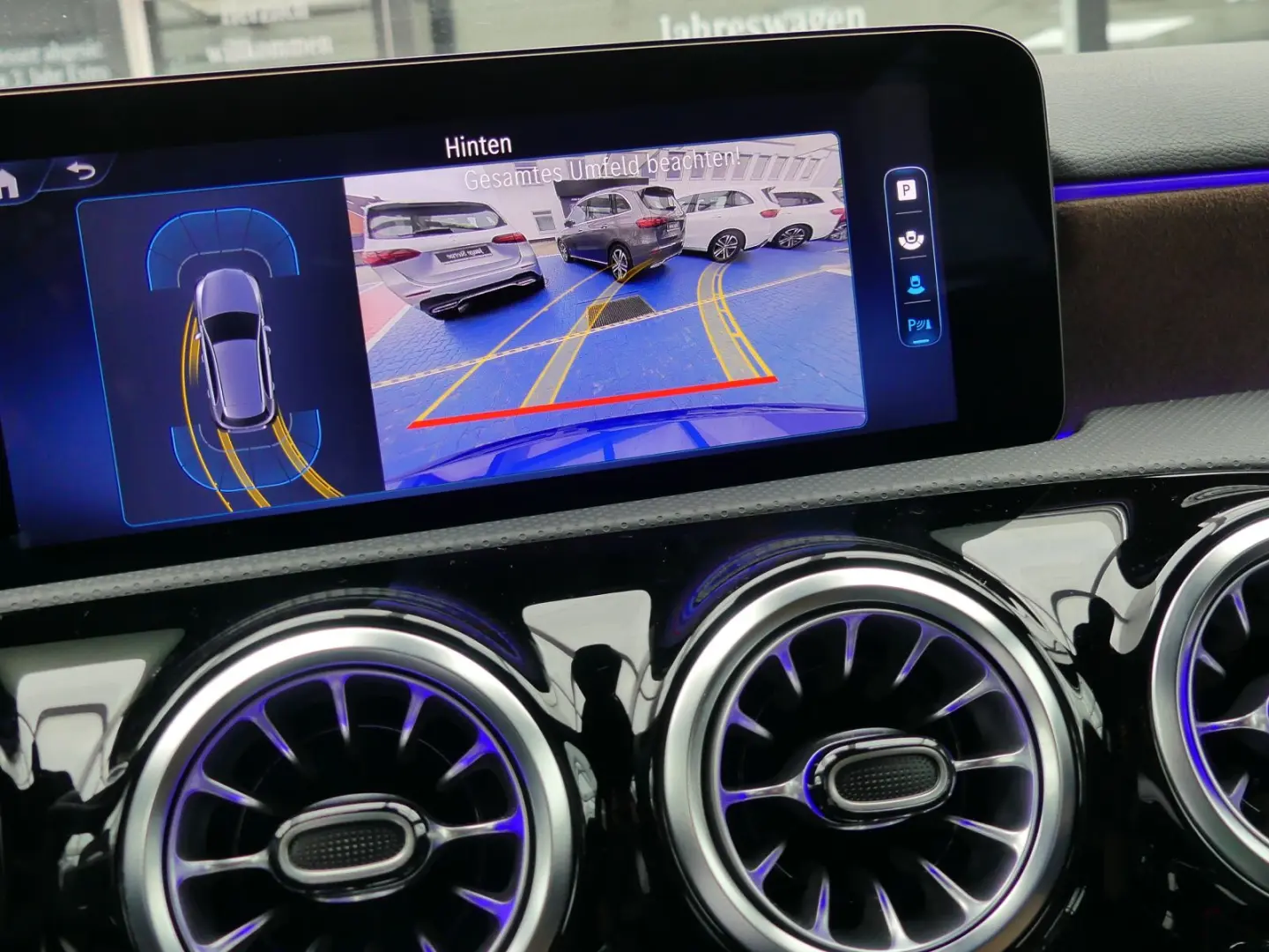 A 200 AMG Line   R-Kamera NightPaket Distronic