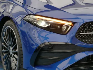 A 200 AMG Line   R-Kamera NightPaket Distronic