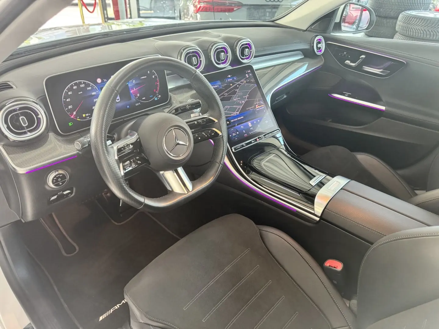 C 180 9G-TRONIC AMG Line Navi Ambiente LED