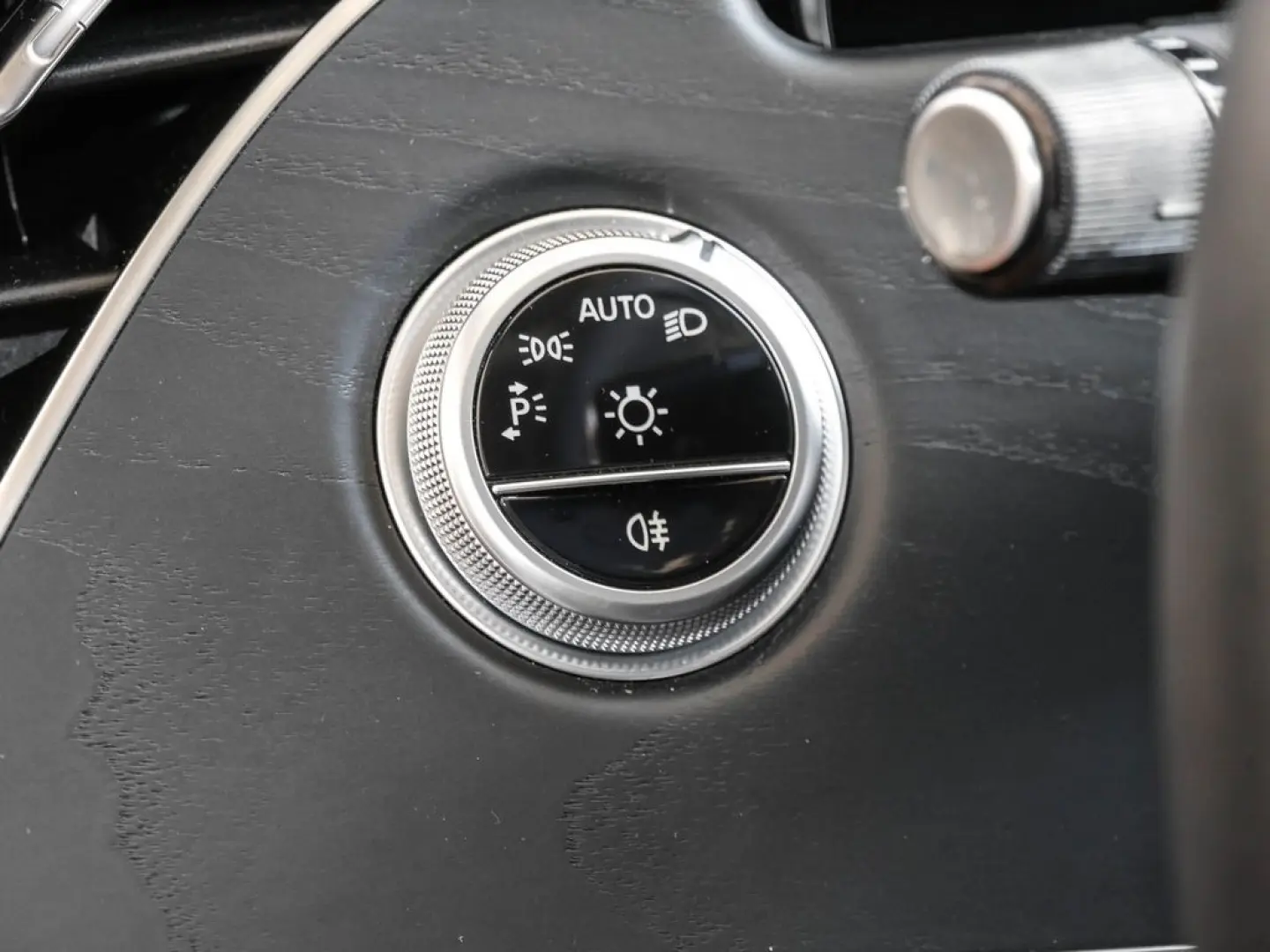E 200 Lim  Avantgarde LED DISTR NAVI KEYL KAM