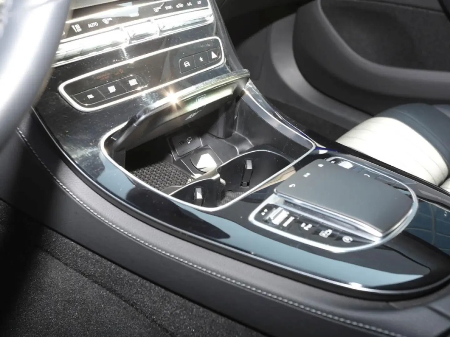 CLS 300 d 4M Avantgarde Navi Burmester Kamera