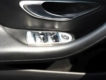 CLS 300 d 4M Avantgarde Navi Burmester Kamera
