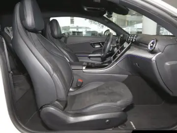CLE 200 Coupé AMG Line Pano Kamera Totw. Memory