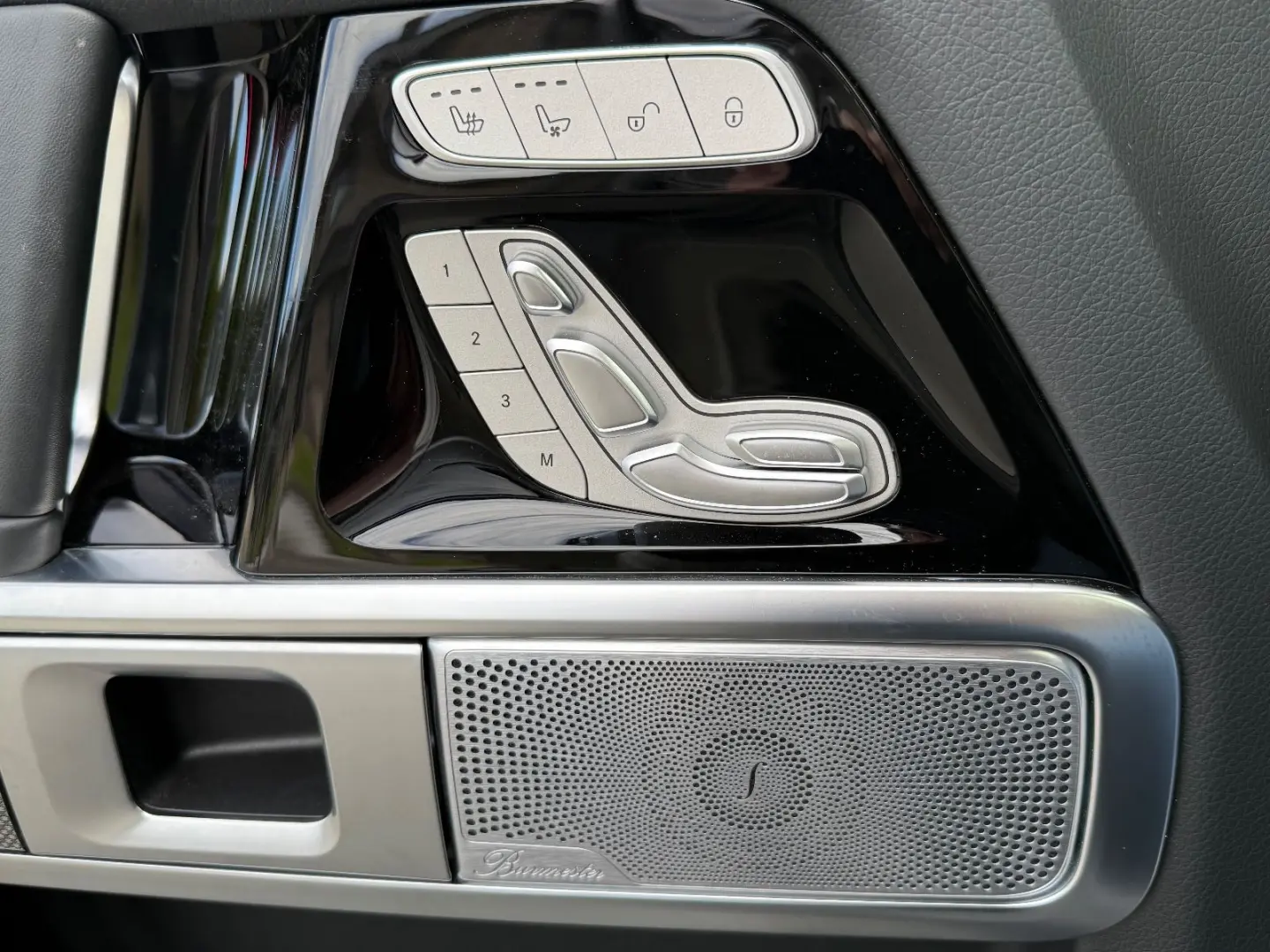 G 500 V8 2024 MwSt Voll Night AMG 3900 Km