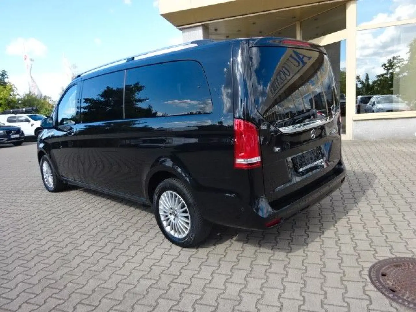V 300 d extra 9G-Tronic Airmatic Standhzg