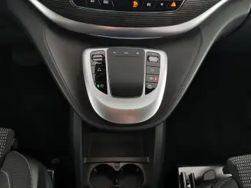 V 300 d 4M extralang  Sport AIRMAT ACC Standhzg.