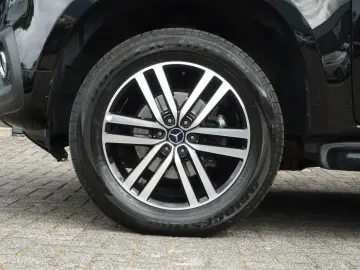 X 350d 4Matic DOKA Edition Power 360  Leder LED