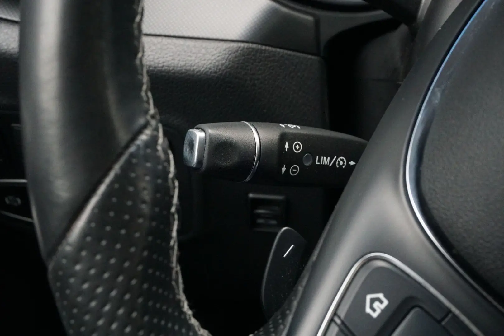 X 350d 4Matic DOKA Edition Power 360  Leder LED