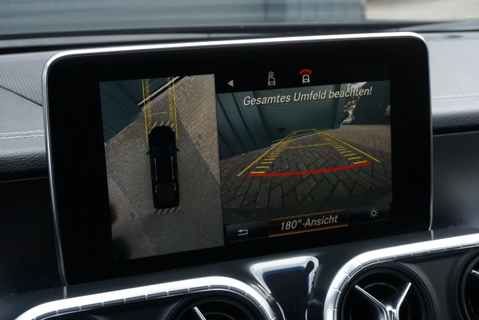 X 350d 4Matic DOKA Edition Power 360  Leder LED