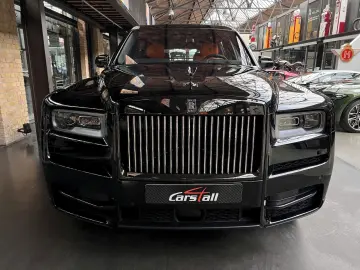 Cullinan Black Badge MY24  Mandarin  4 seat spec