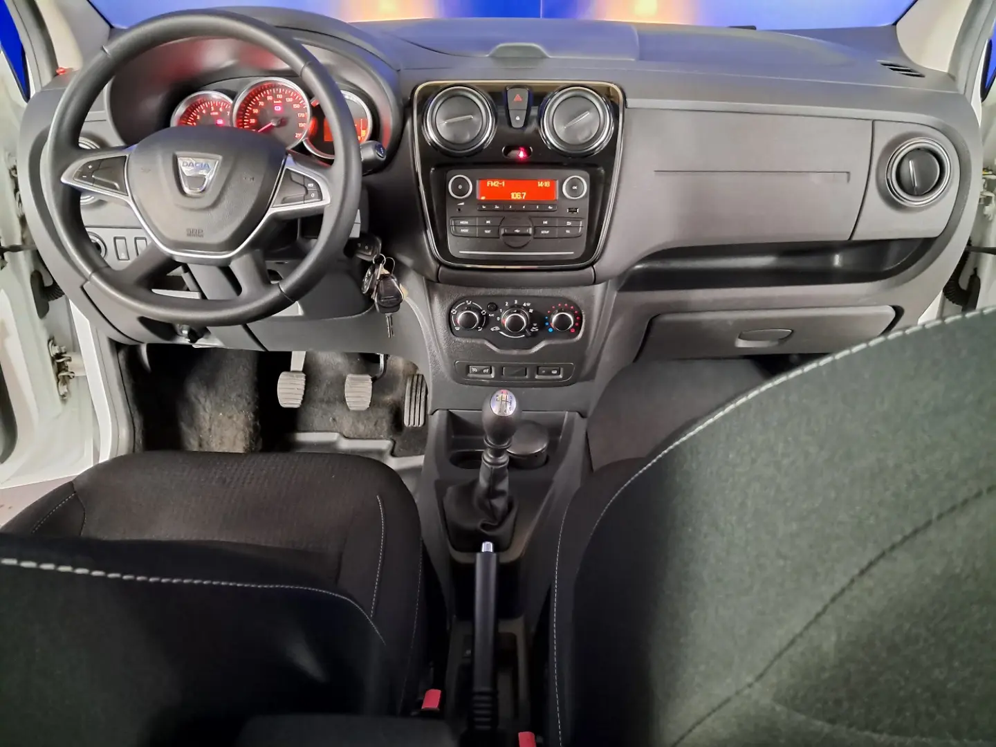 DACIA LODGY