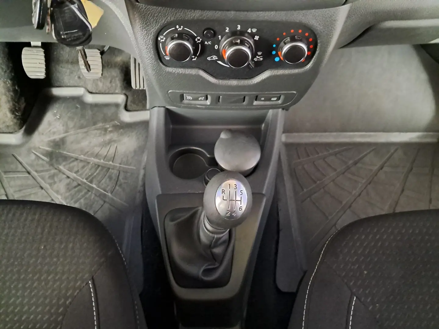 DACIA LODGY