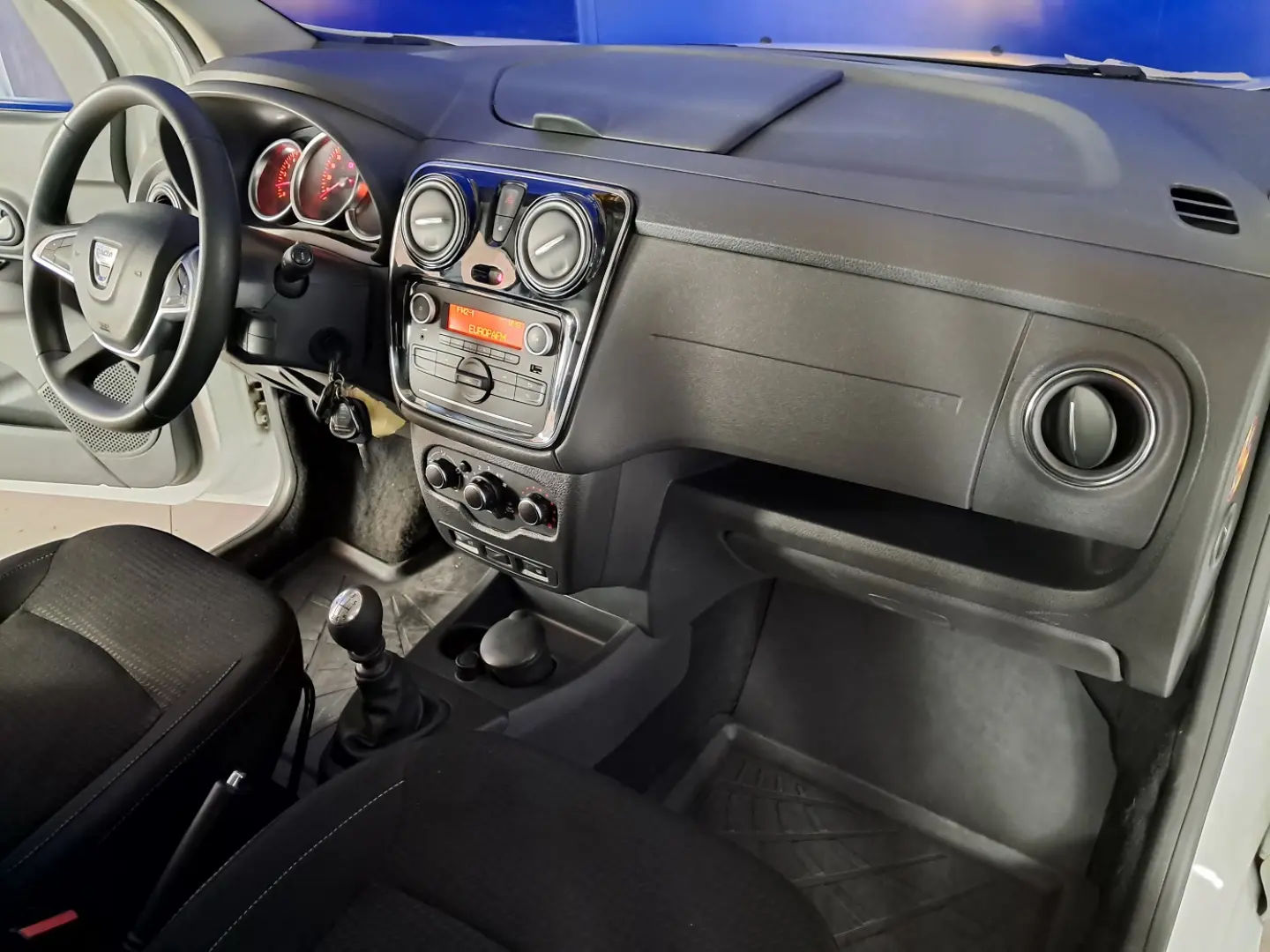 DACIA LODGY