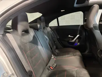 CLA 250 AMG PANO-R.KAM-TEMPO-LED-AHK-AMBIENTE-19
