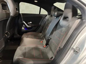 CLA 250 AMG PANO-R.KAM-TEMPO-LED-AHK-AMBIENTE-19