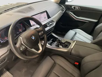 X5 xDrive40d LiveCockpitProf PDC LED Sitzheizung