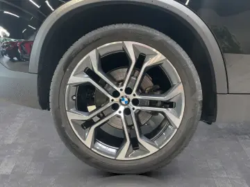 X5 xDrive40d LiveCockpitProf PDC LED Sitzheizung