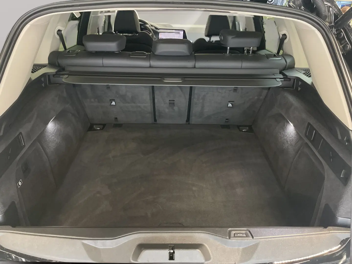 X5 xDrive40d LiveCockpitProf PDC LED Sitzheizung
