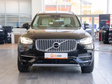 Volvo XC 90 T8