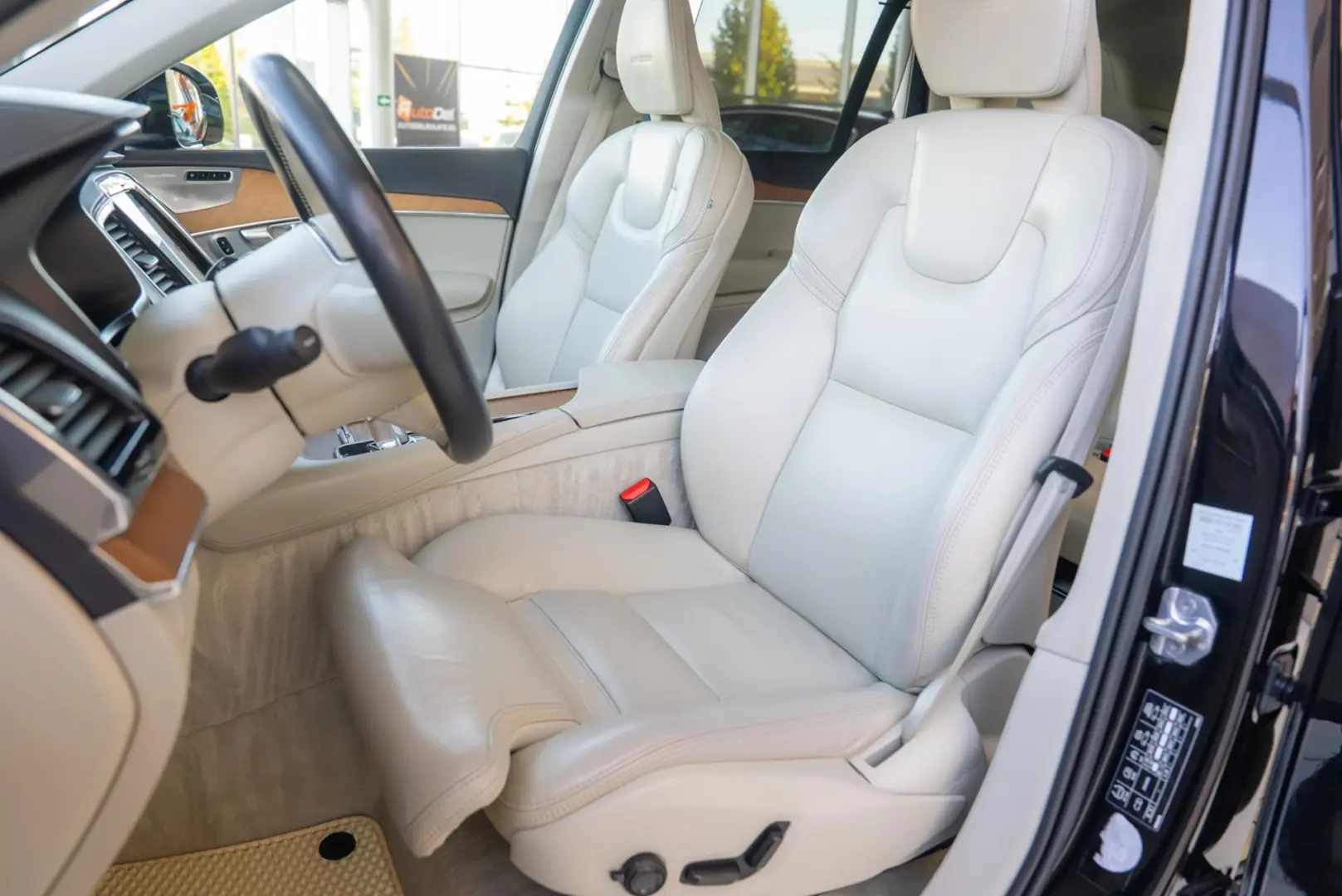 Volvo XC 90 T8