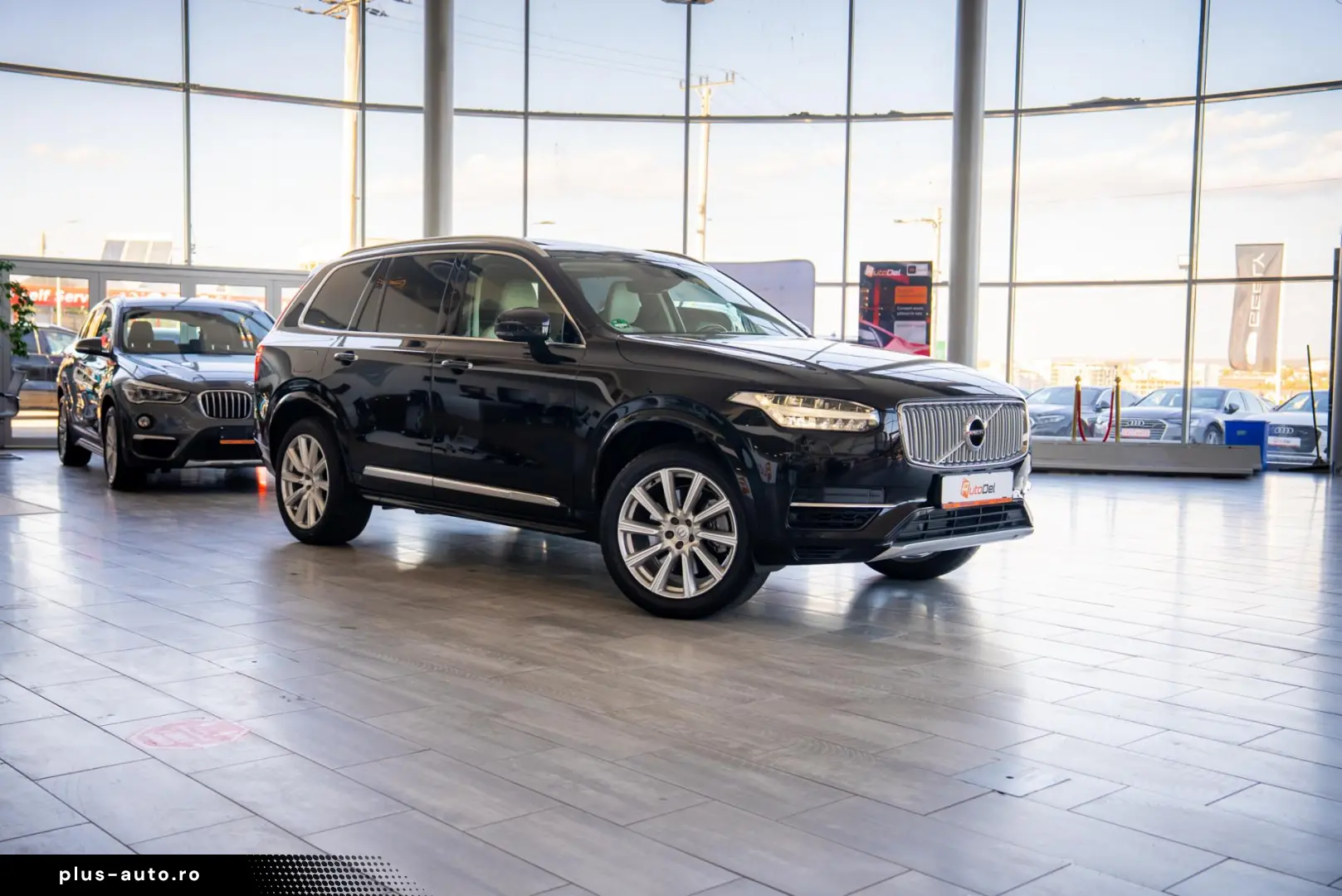 Volvo XC 90 T8 Inscription 7 Locuri
