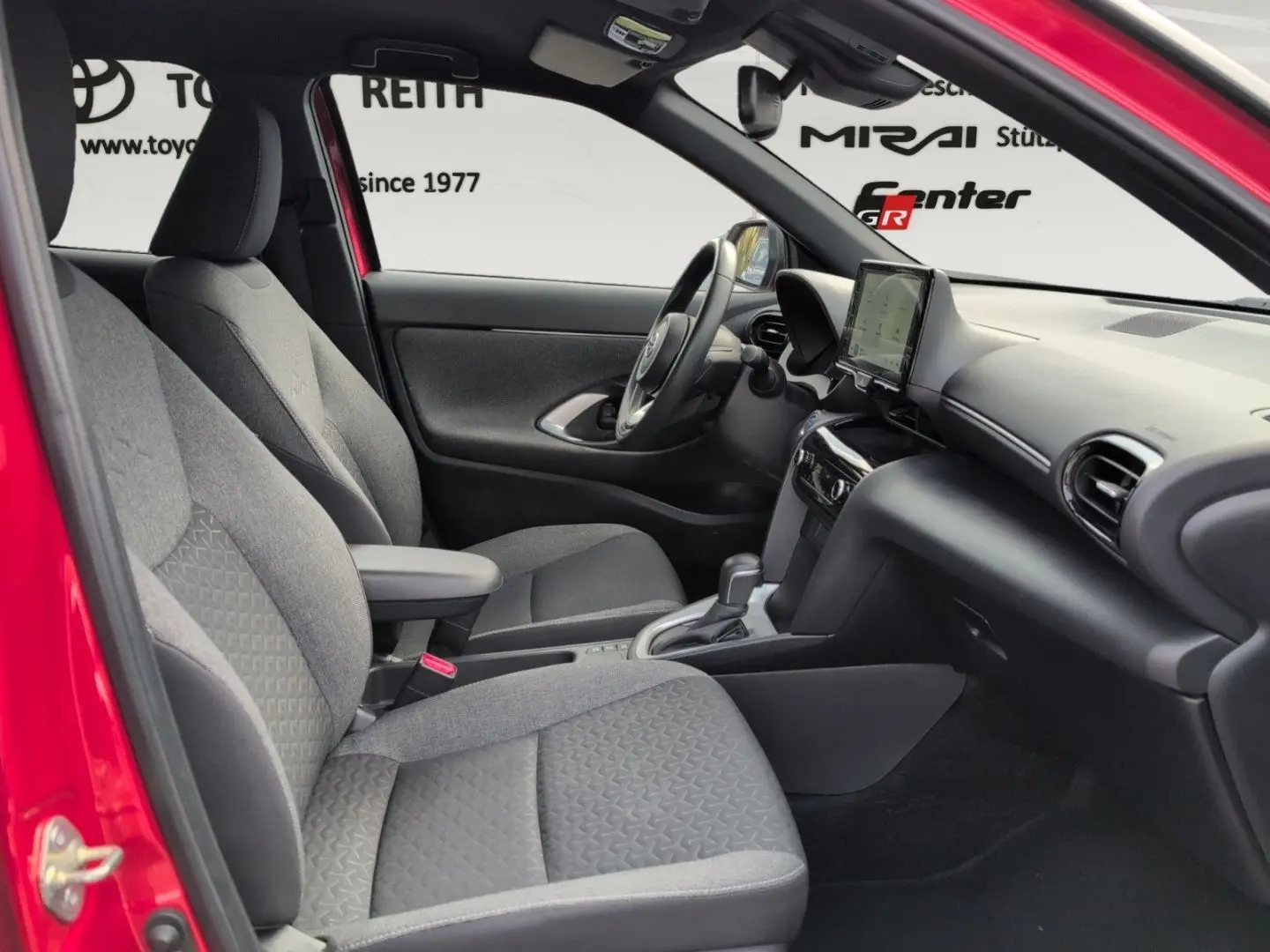 Yaris Cross Hybrid 1.5 VVT-i Team Deutschland -