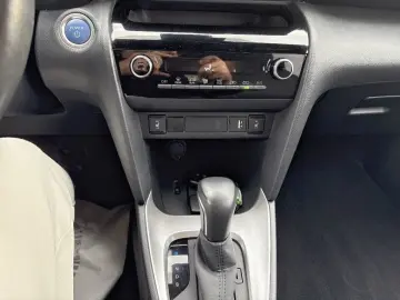 Yaris Cross Hybrid 1.5 Team D.