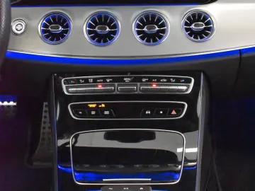 E 200 Coupe AMG LINE  MULTIBEAM KAMERA WIDE HUD