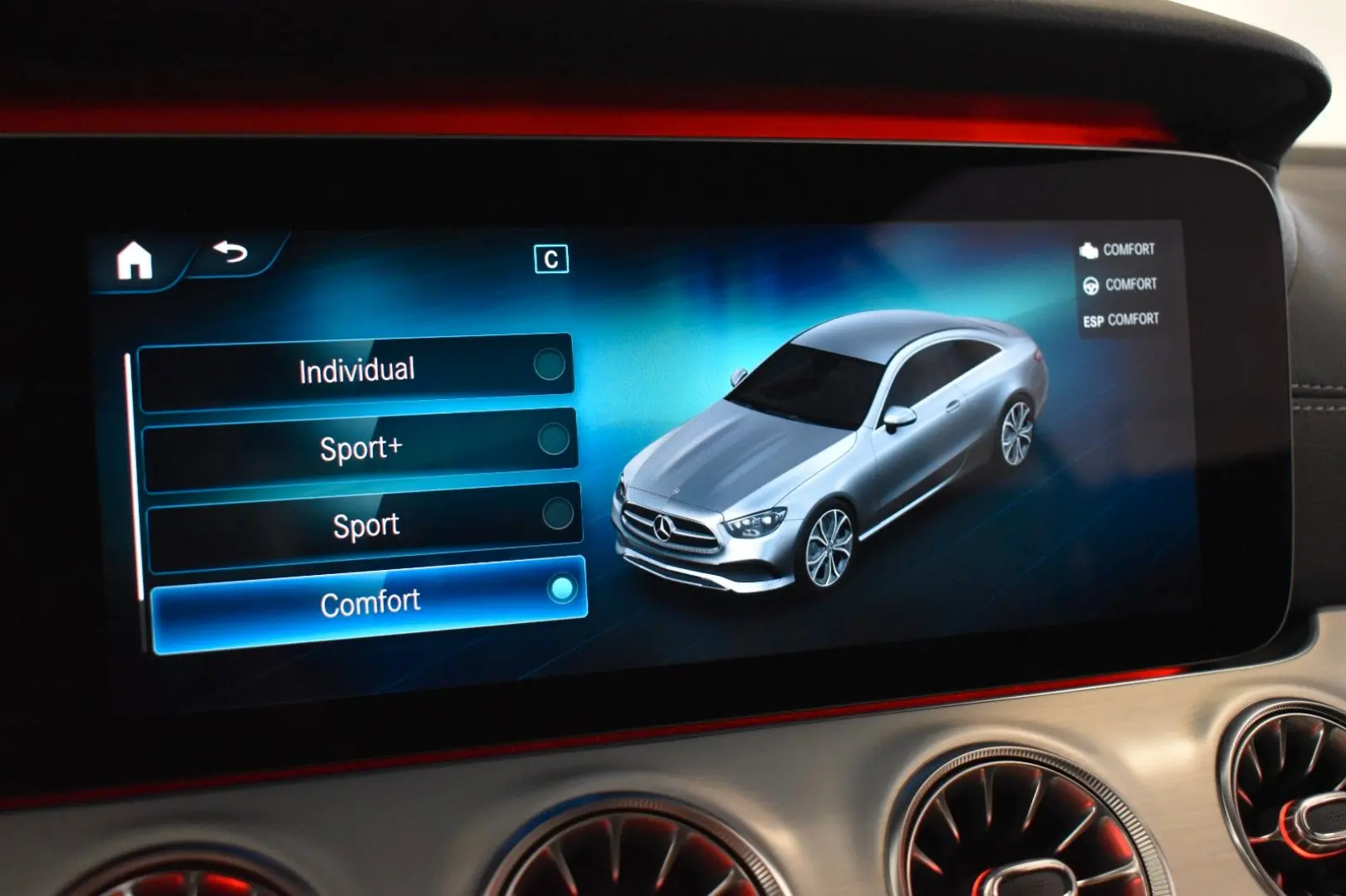 E 200 Coupe AMG LINE  MULTIBEAM KAMERA WIDE HUD
