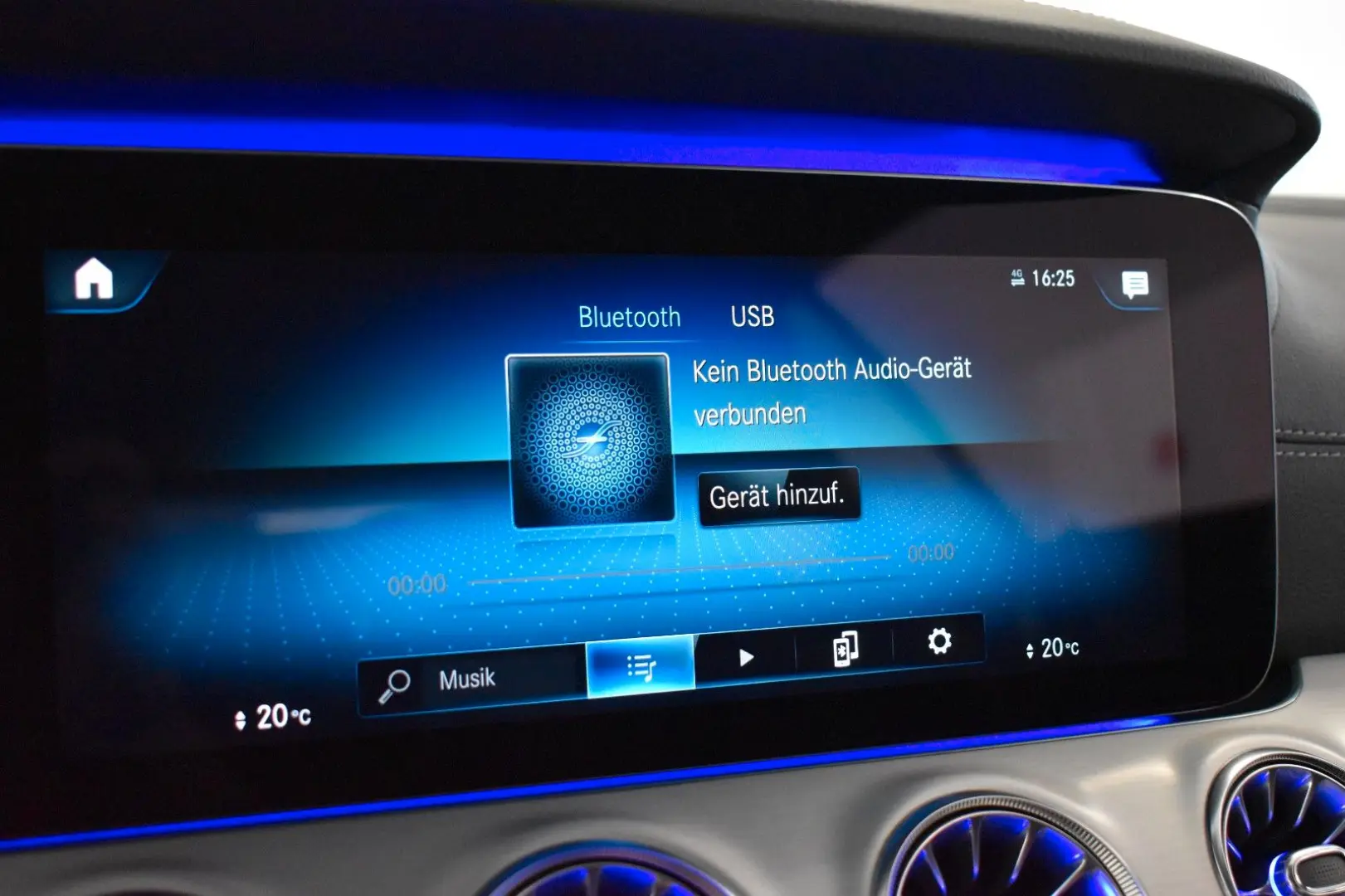 E 200 Coupe AMG LINE  MULTIBEAM KAMERA WIDE HUD